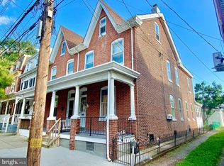 114 Chestnut St, Pottstown, PA 19464