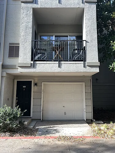 Wolf St Photo 1