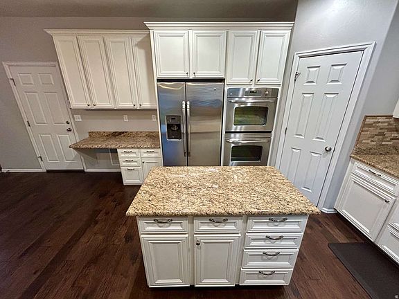 4th image of 13144 S Brickshire Ln