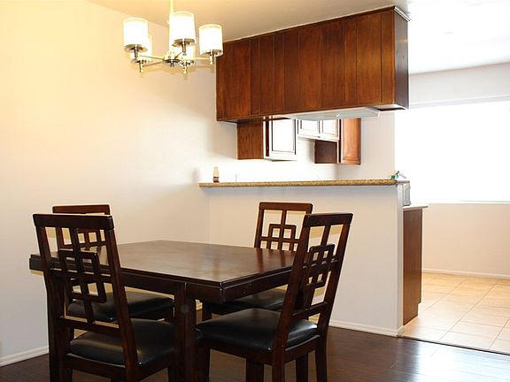 5th image of 6939 Alabama Ave Unit 209