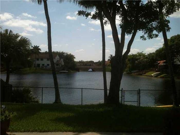 2nd image of 2780 Egret Way