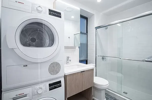 Rented by Compass | media 7