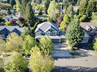 2074 Fields Dr, West Linn, OR 97068