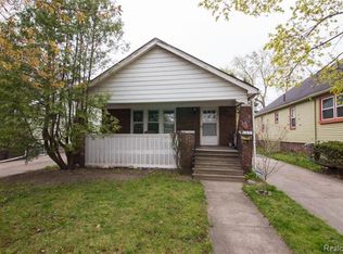 703 S Rembrandt Ave, Royal Oak, MI