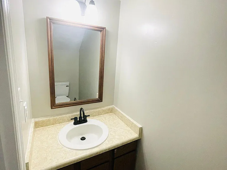 924 Hearthridge Ct #A — Photo 4