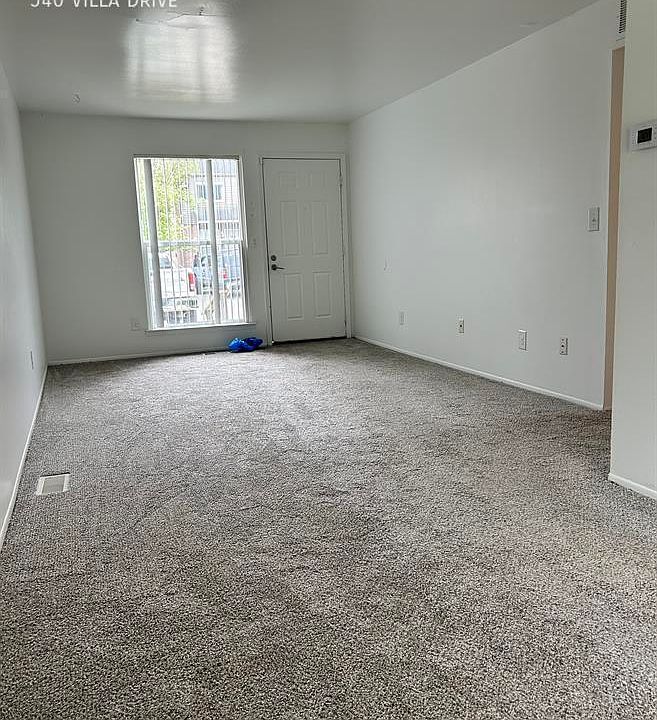 1st image of 540 Villa Dr