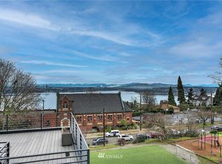 930 34th Ave, Seattle, WA 98122