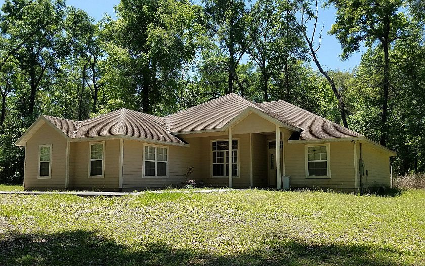 1st image of 1534 SW Newark Dr