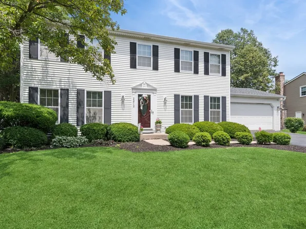 2212 Rosehill Ct, Naperville, IL 60565