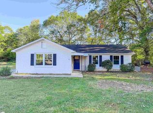 5 Gavin Pl, Taylors, SC 29687