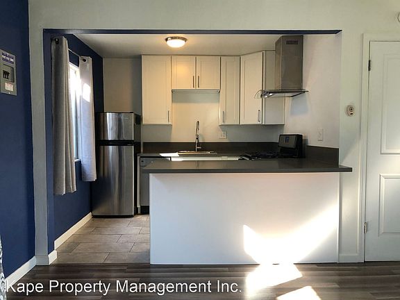 3rd image of 1743 S La Brea Ave Unit 25
