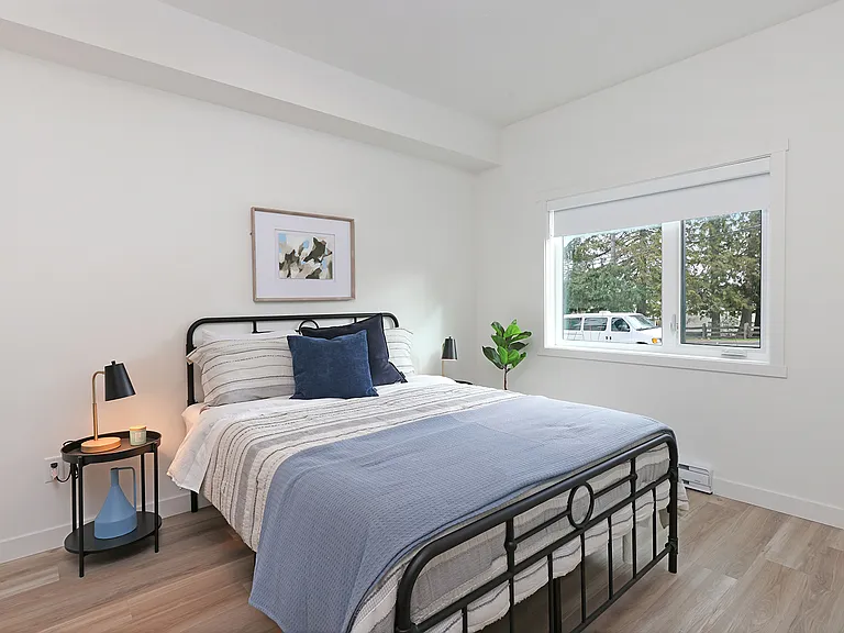 411 Wembley Rd — Photo 9
