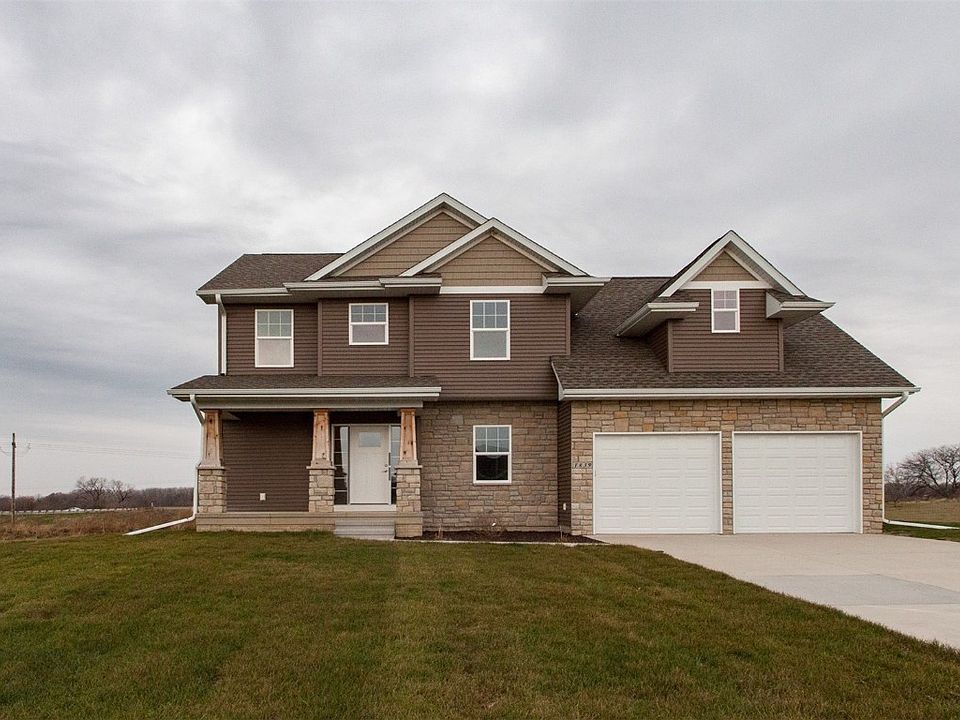 1st image of 1839 NE Wenrose Dr