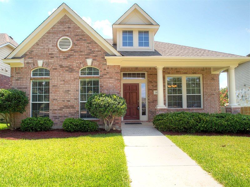 1st image of 119 Village Park Dr