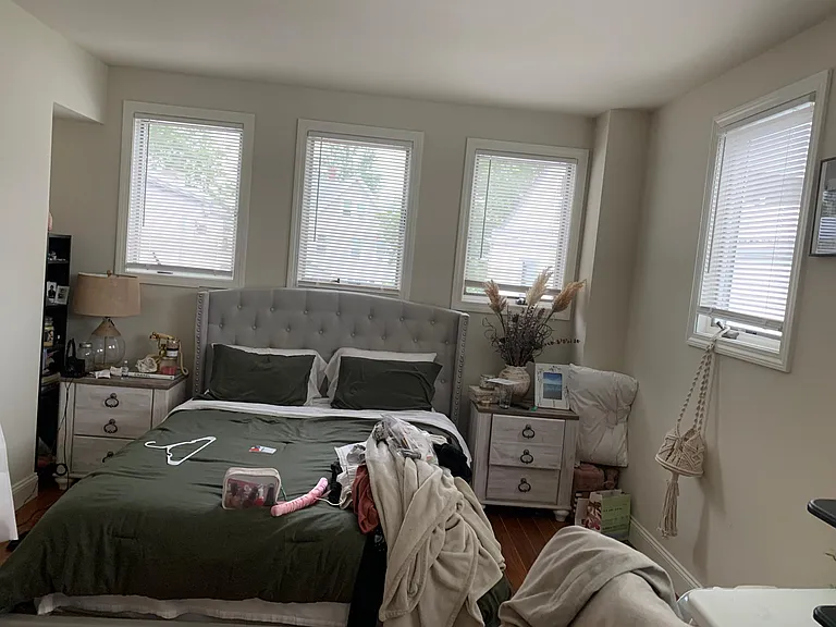 258 Salem St #1 — Photo 7