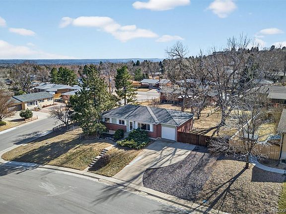 3rd image of 12422 W Tennessee Place