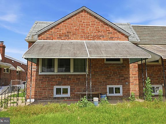 2nd image of 2111 Oakmont St