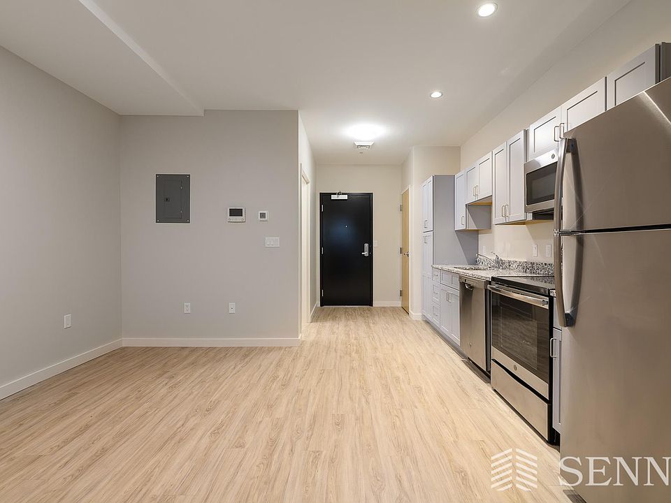 1st image of 129 Guild St #308
