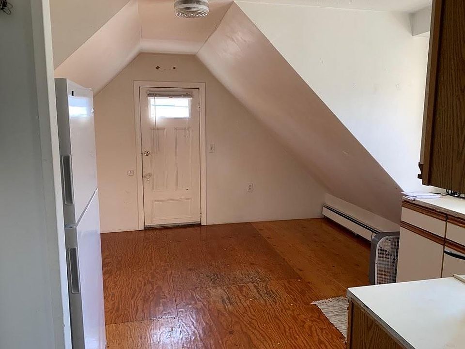 2nd image of 155 Morrison Ave #3