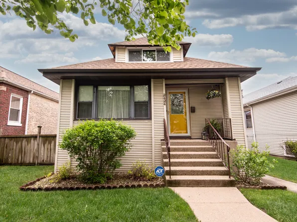 2424 N Oak Park Ave, Chicago, IL 60707