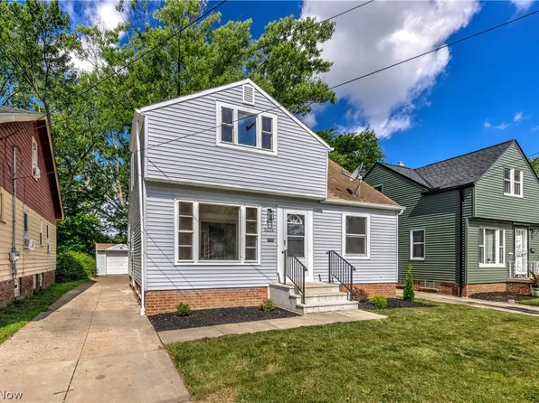 5234 Erwin St, Maple Heights, OH 44137