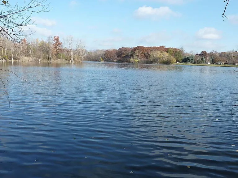 LAKE VIEW FROM TRAIL