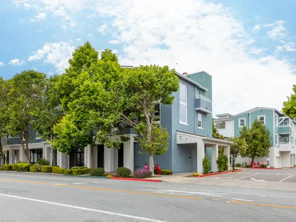 1066 41st Ave Unit A302, Capitola, CA 95010