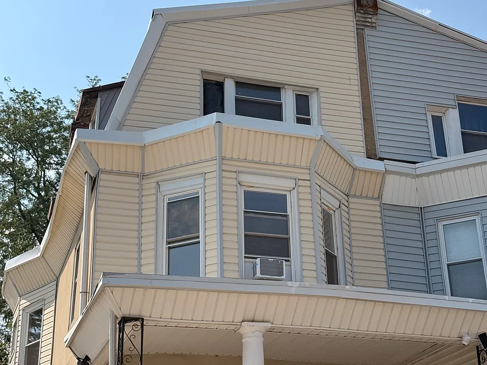 527 E Chelten Ave #4