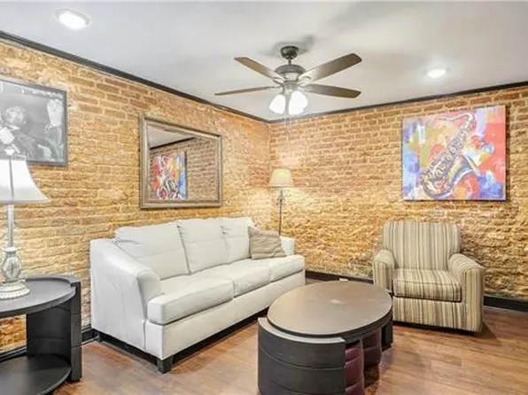 922 Chartres St, New Orleans, LA