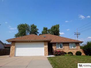 15606 Spring St, Omaha, NE 68130
