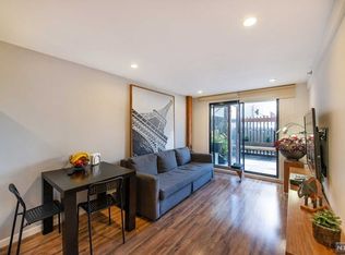 300 40th St #1, Union City, NJ 07087