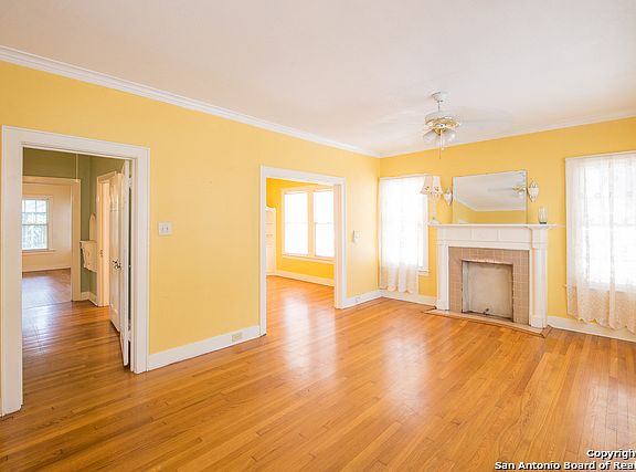 3rd image of 1526 McKinley Ave