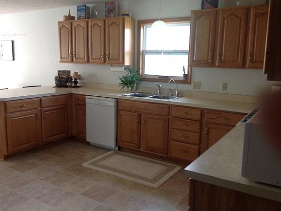 5th image of 2242 Heron Ln