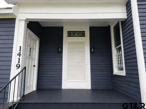 1419 N Sycamore St, Palestine, TX 75803