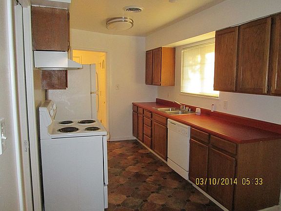 5th image of 3220 Ardenridge Dr