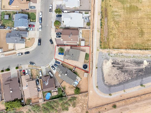 3rd image of 6013 Chippendale Ave