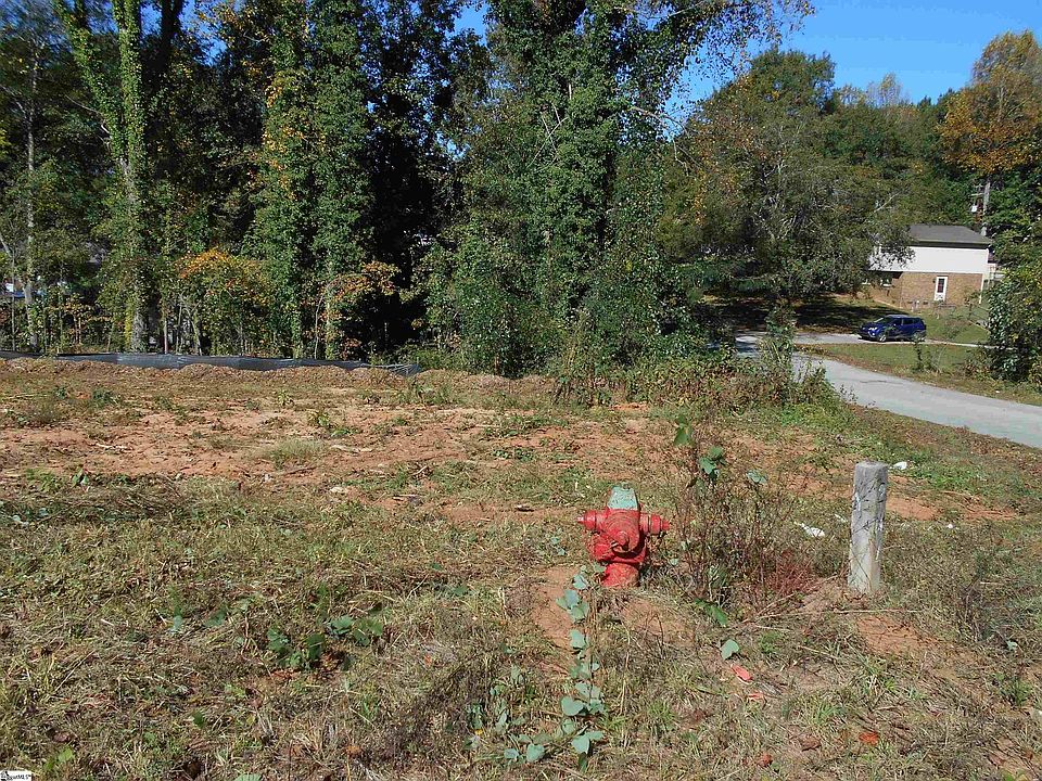 2nd image of Green Forest Cir Lot D