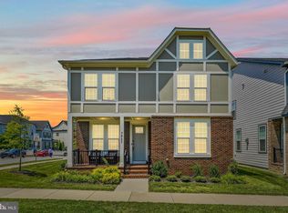 7927 Ashland Dr, Alexandria, VA 22315