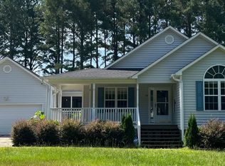 197 Lassiter Farms Ln, Clayton, NC 27520