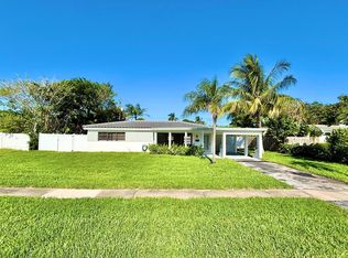 2201 NE 5th Ave, Boca Raton, FL 33431