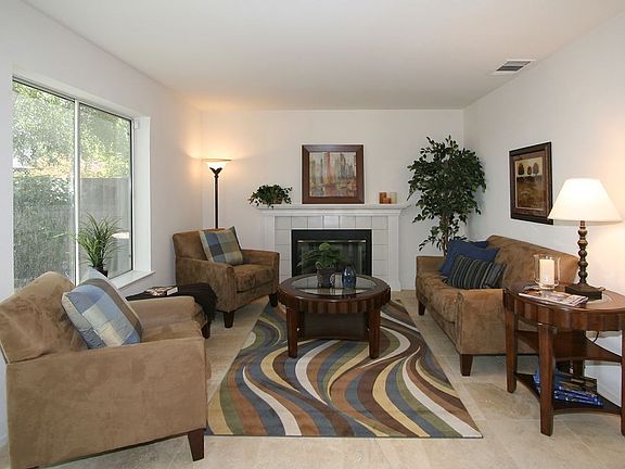 5th image of 1528 Oyama Dr
