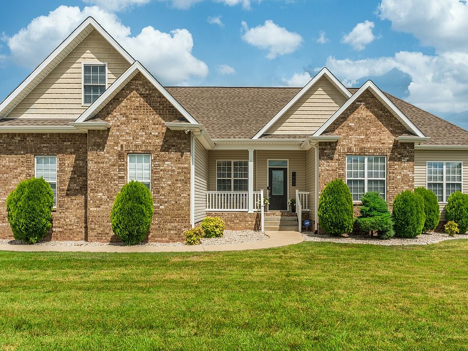 1st image of 1480 Leaf Ln