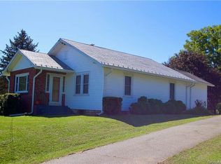 451 Possum Ridge Rd, Canton, NC 28716