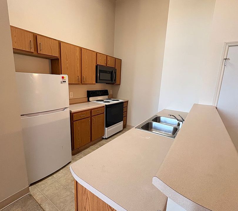 1st image of 400 E South A St #417