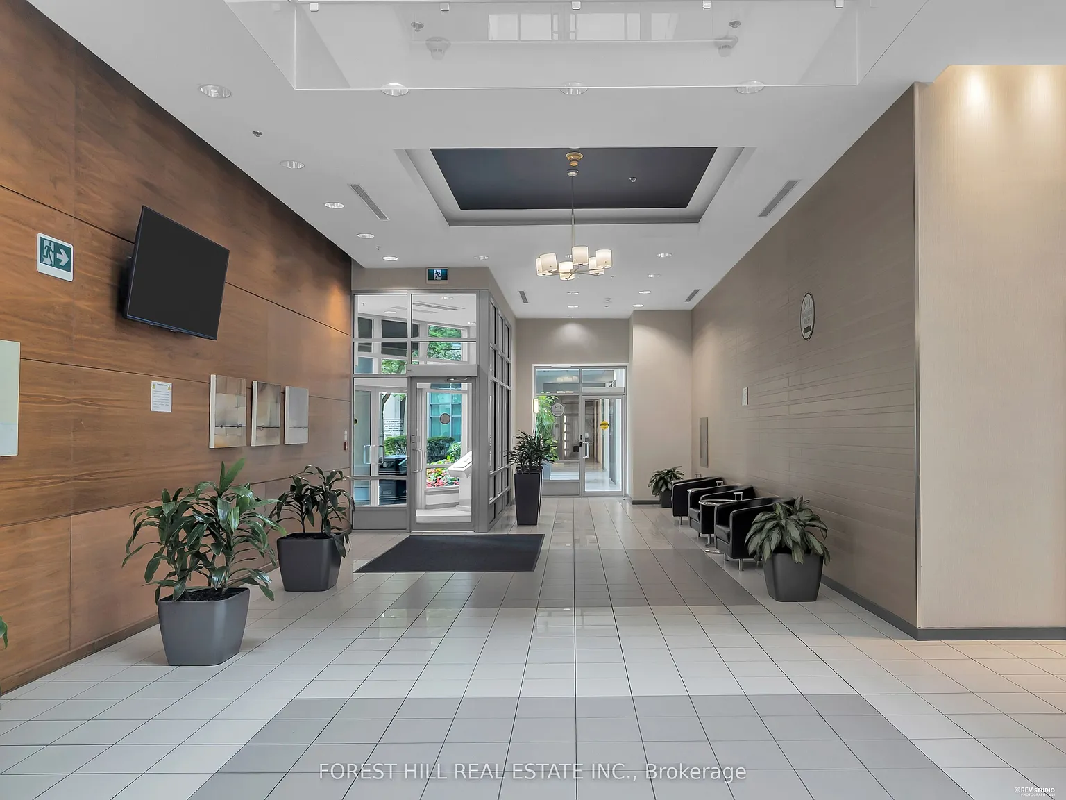 1 bed, $2,100 — Photo 4