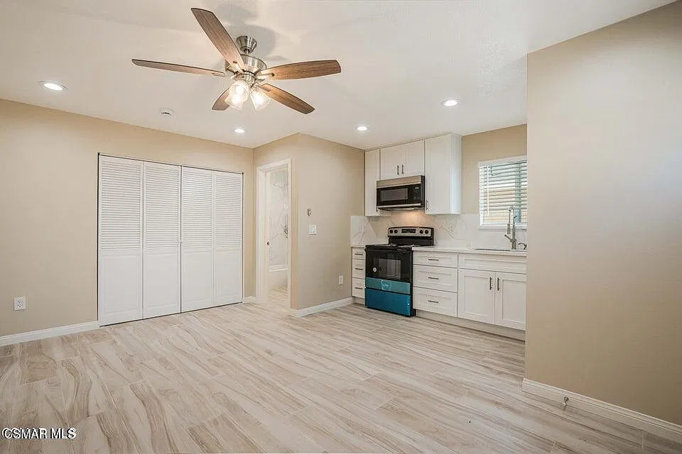 1 bed, 550 sqft, $2,450 — Photo 2