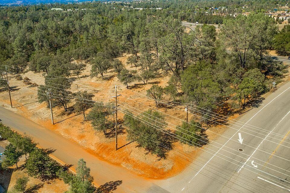 2394 Goodwater Ave, Redding, CA 96002 Zillow