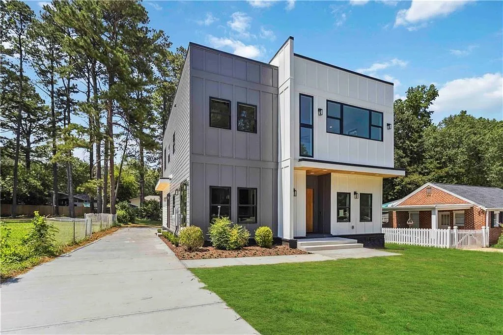 Building Photo - 1554 Columbia Cir