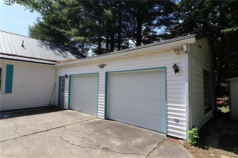 418 Pine Hill Rd, Kittanning, PA 16201 Zillow