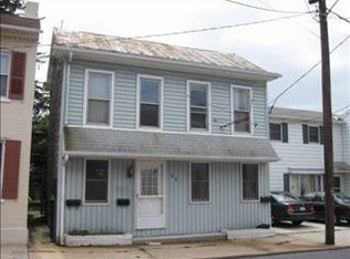 32 E Locust St, Mechanicsburg, PA 17055